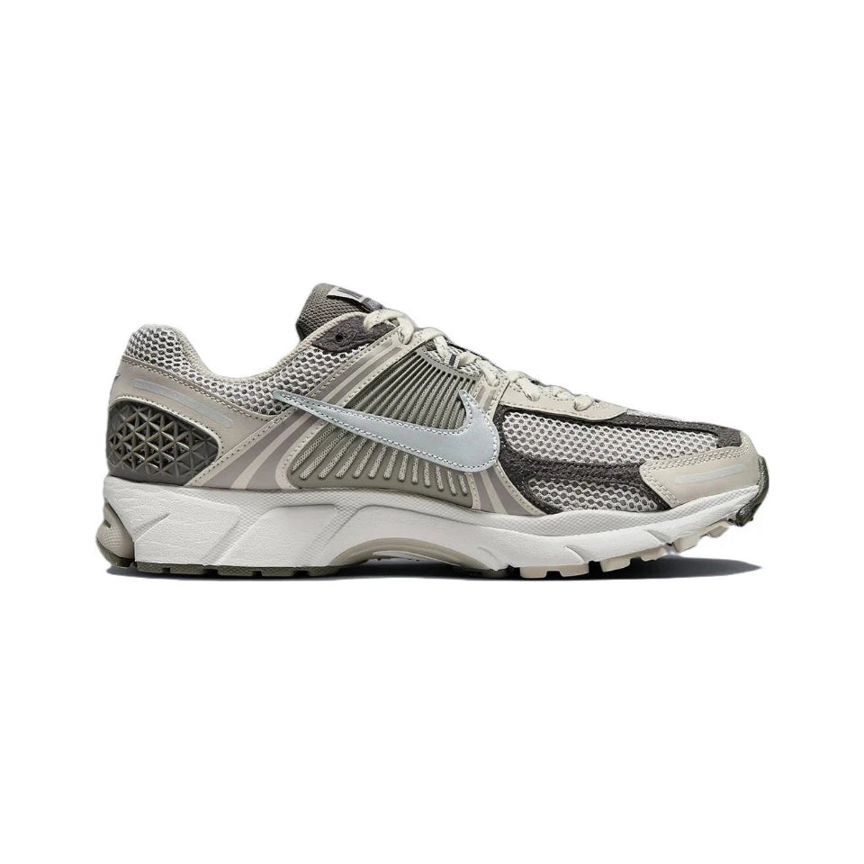 Nike Vomero 5 White/Grey/Light For Men and Women Classic Casual Walking Air Retro Running Sneakers Shoes