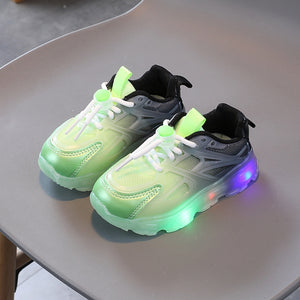 WISDOMFROG Girls Sneakers LED Light Up Boys Gradient Mesh Shoes Children Footwear