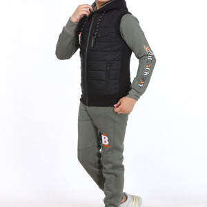 5 to 9 years 3 in 1  Boys Tracksuit, Trousers, Jacket and Sweatshirt,  M5186