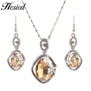 Lovely Rhinestone Shiny Necklace and Earring  Set For Women